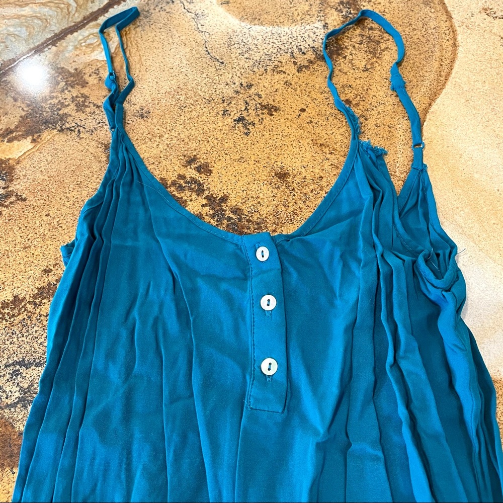 Romper - Picture 2 of 7
